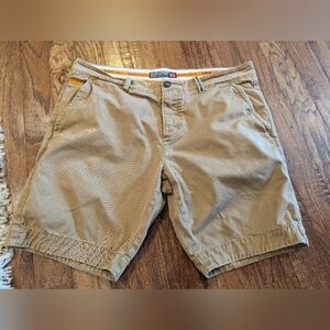 Superdry men's Chino Shorts size 40, 9" inseam